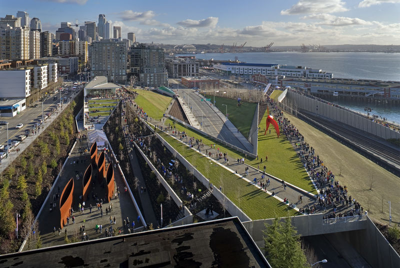 An aerial view of the seattle waterfront.