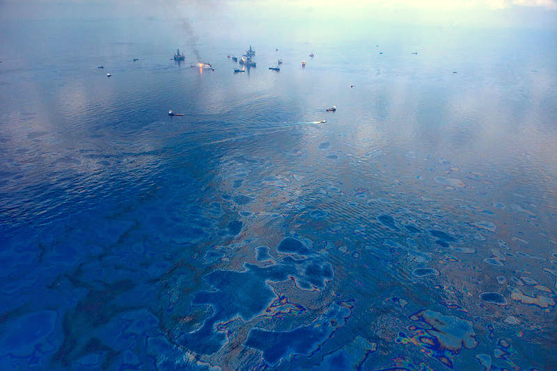 Aerial view of the Deepwater Horizon disaster